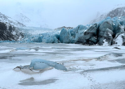 Vatnajökull glacier with icy pond in foreground