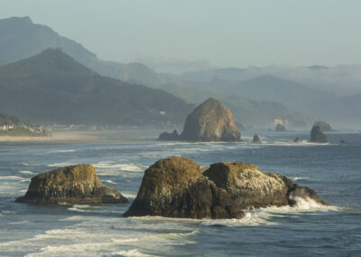 Seascape photograph of Ecola State Park in Oregon